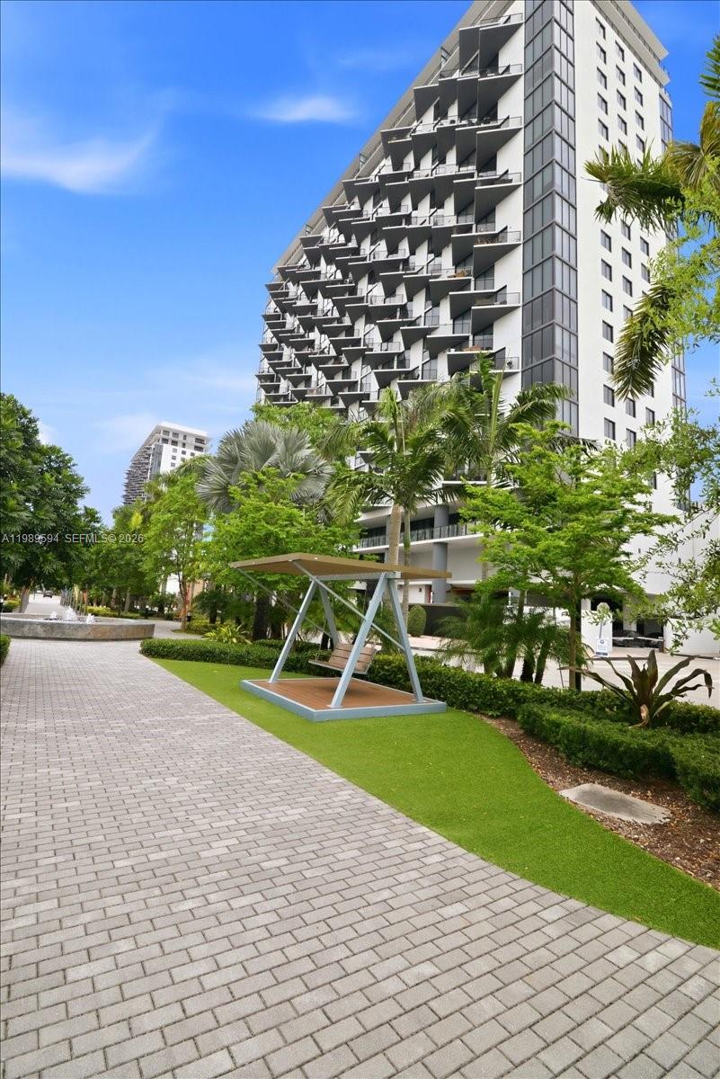 5252 PASEO CONDO - Residential