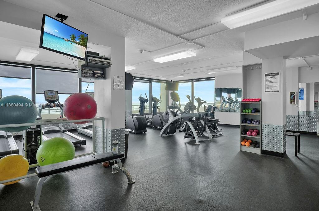 OCEANSIDE PLAZA CONDO - Residential Lease
