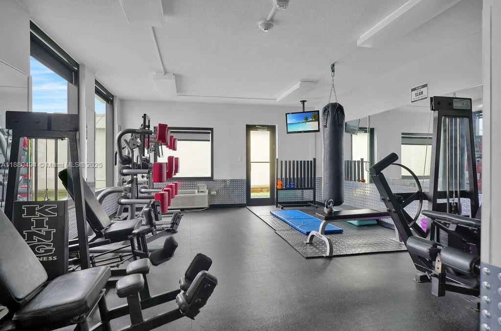 OCEANSIDE PLAZA CONDO - Residential Lease
