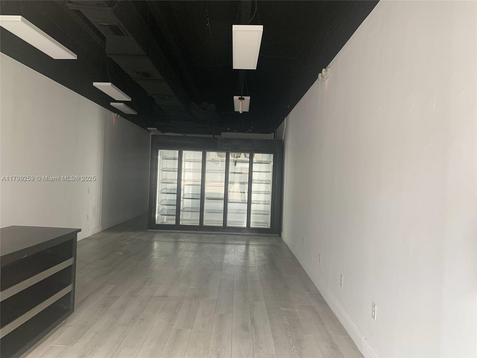 3204 NE 2nd Ave 3204