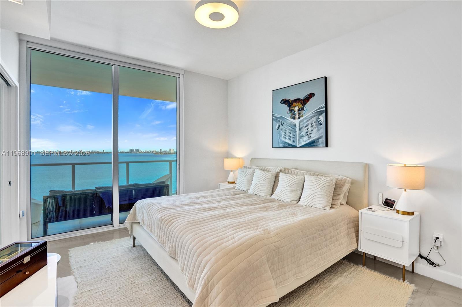 THE CRIMSON CONDO - Residential Lease