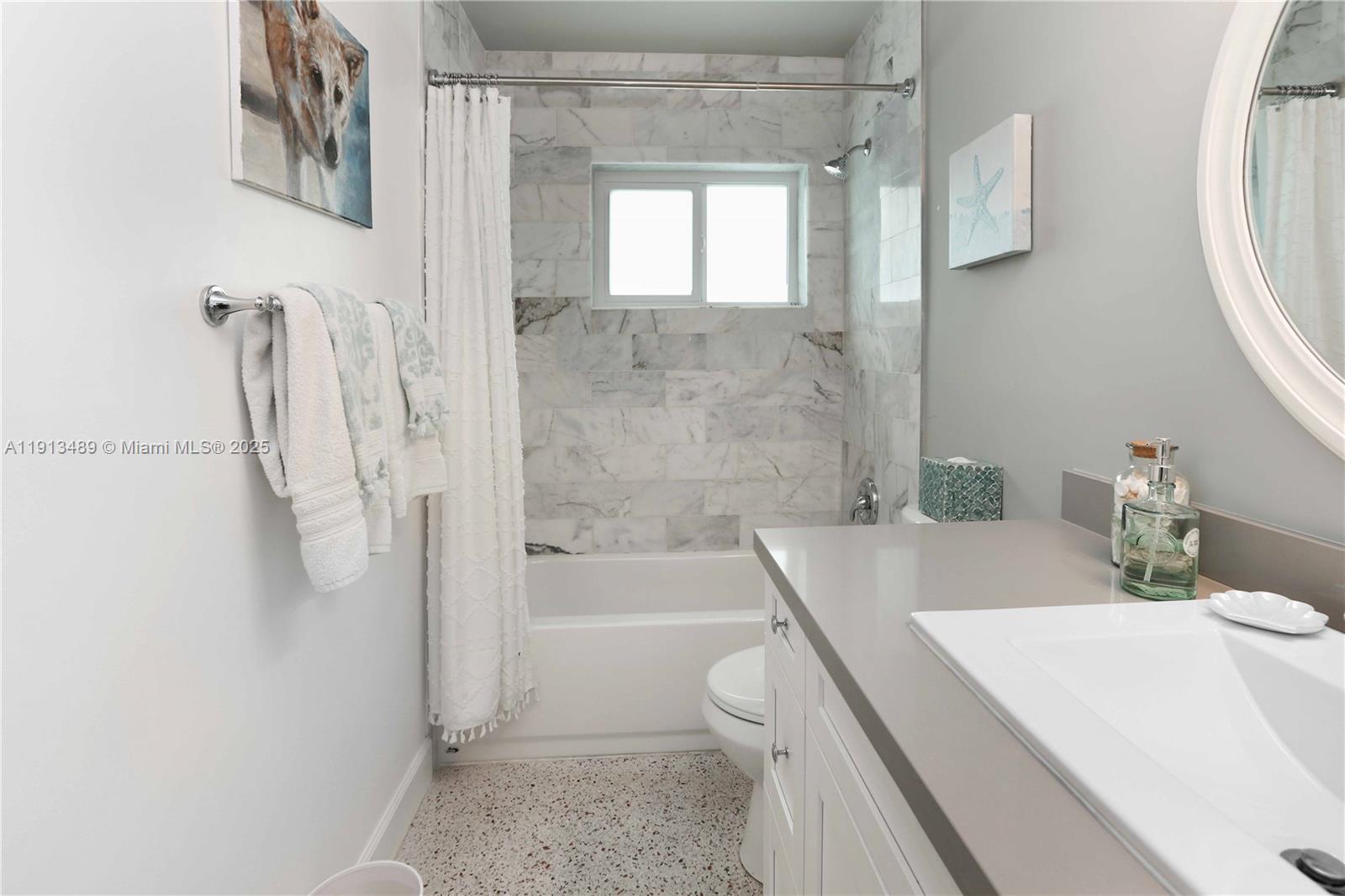 LOOK HOMESITES NO 4 - Residential