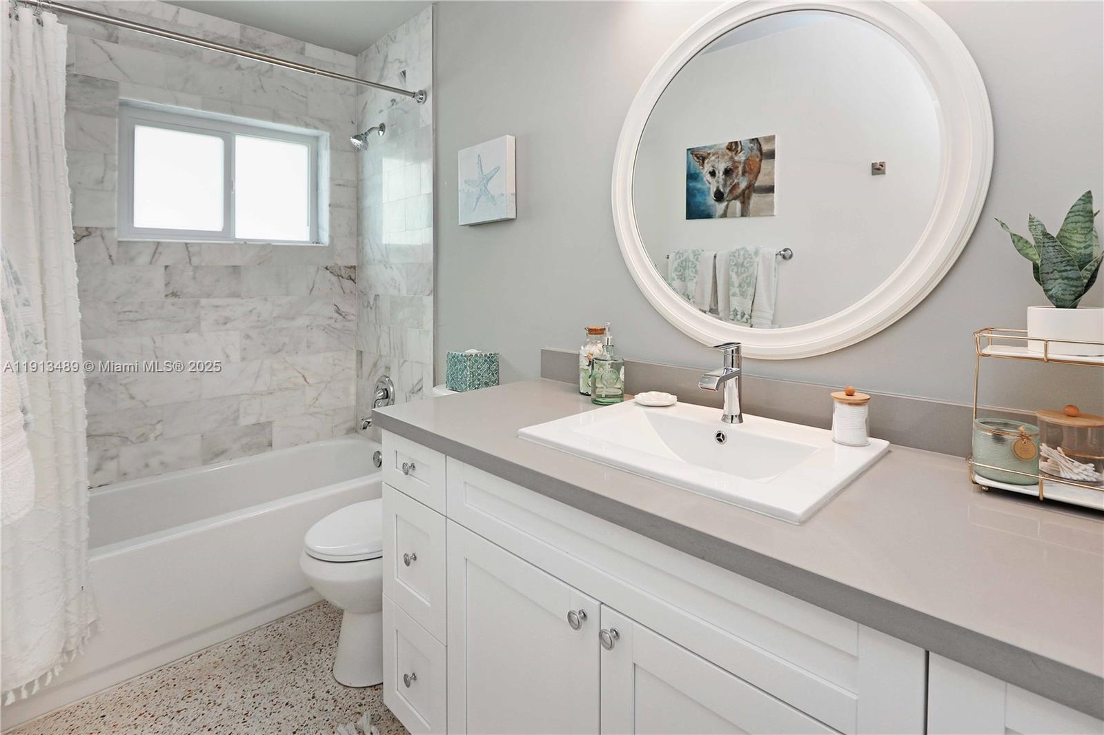 LOOK HOMESITES NO 4 - Residential