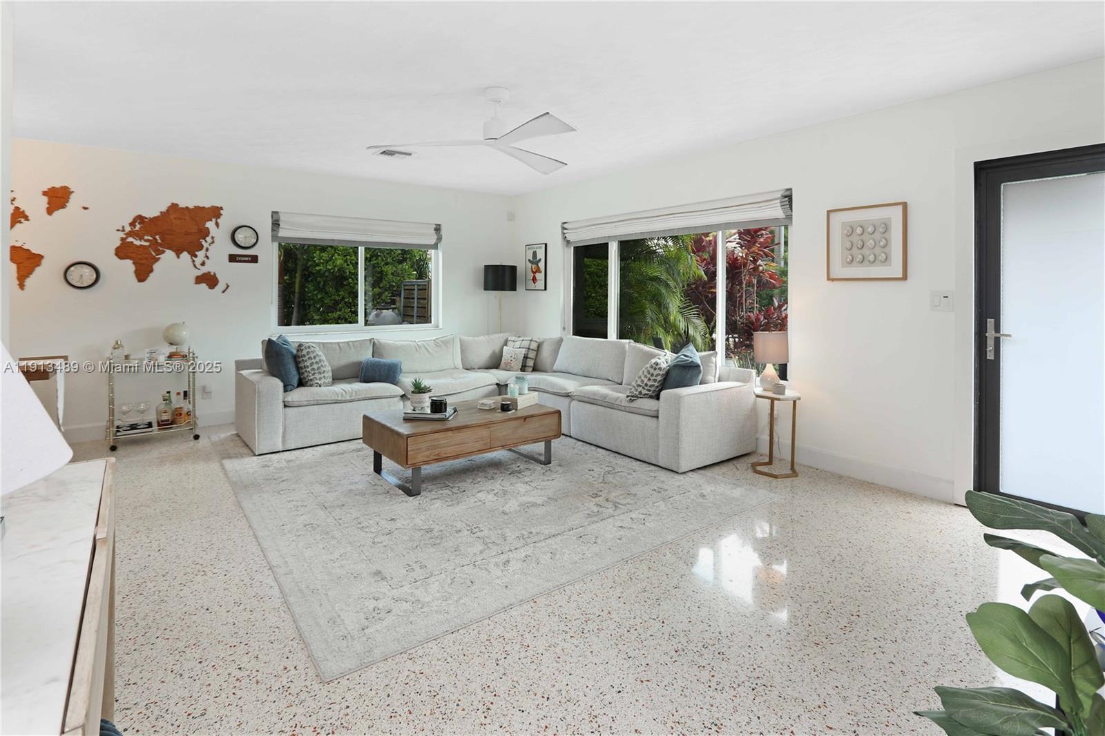 LOOK HOMESITES NO 4 - Residential