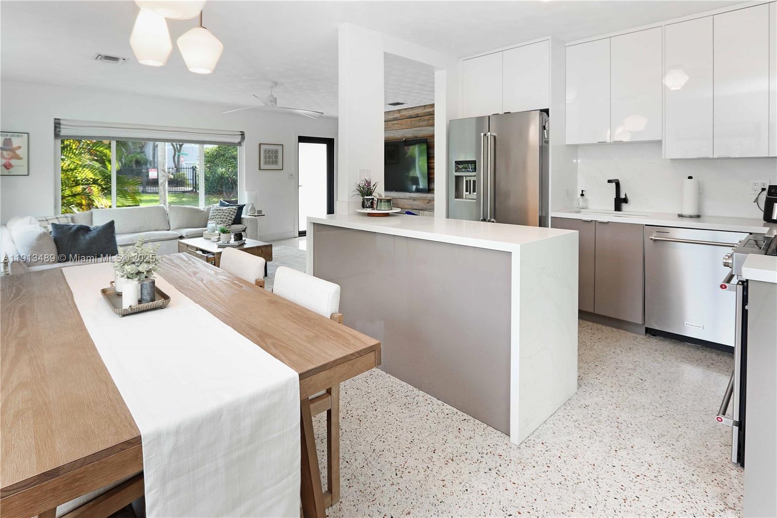 LOOK HOMESITES NO 4 - Residential