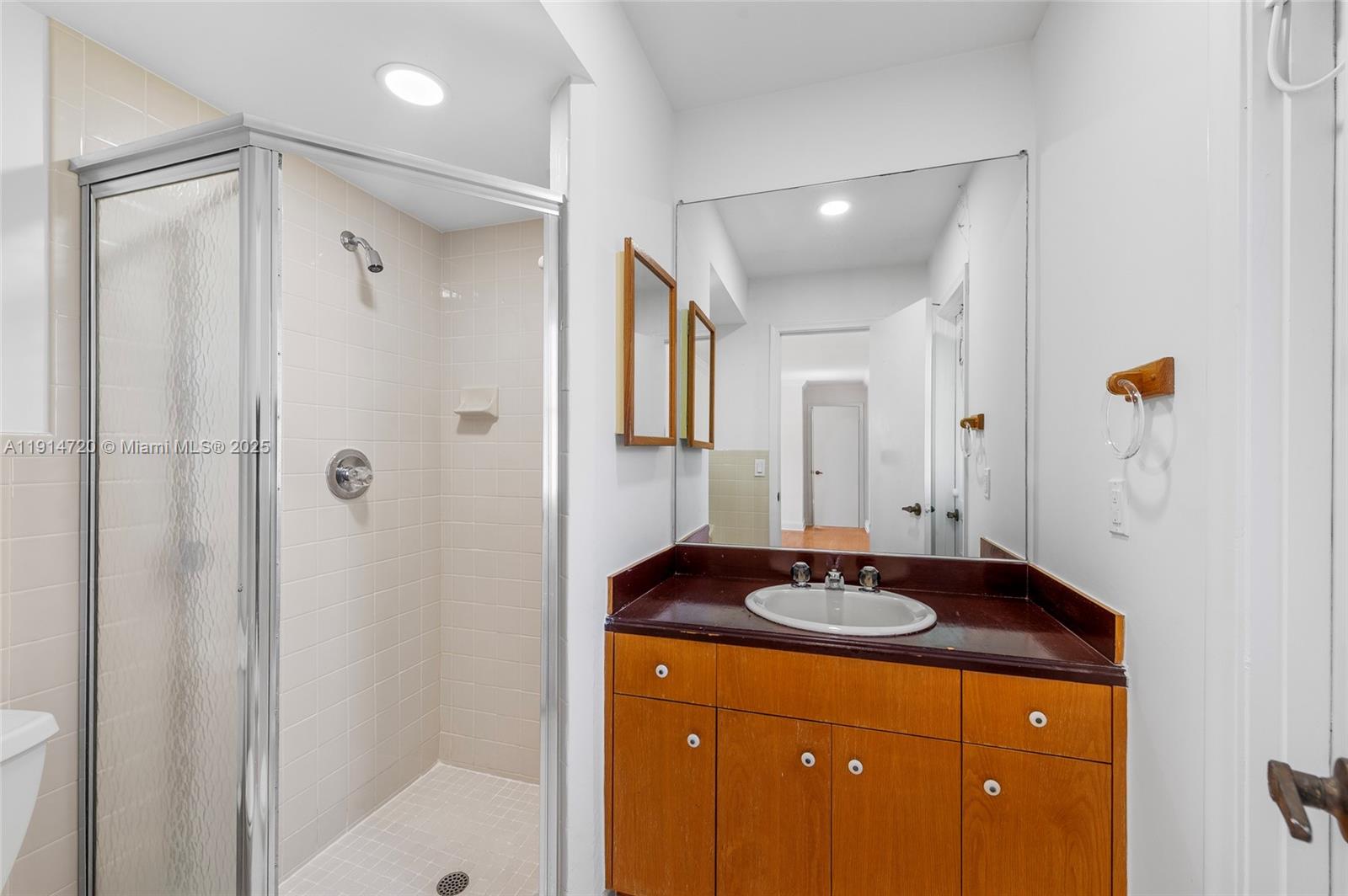 ROYAL PALM SOUTH SEC 1 - Residential