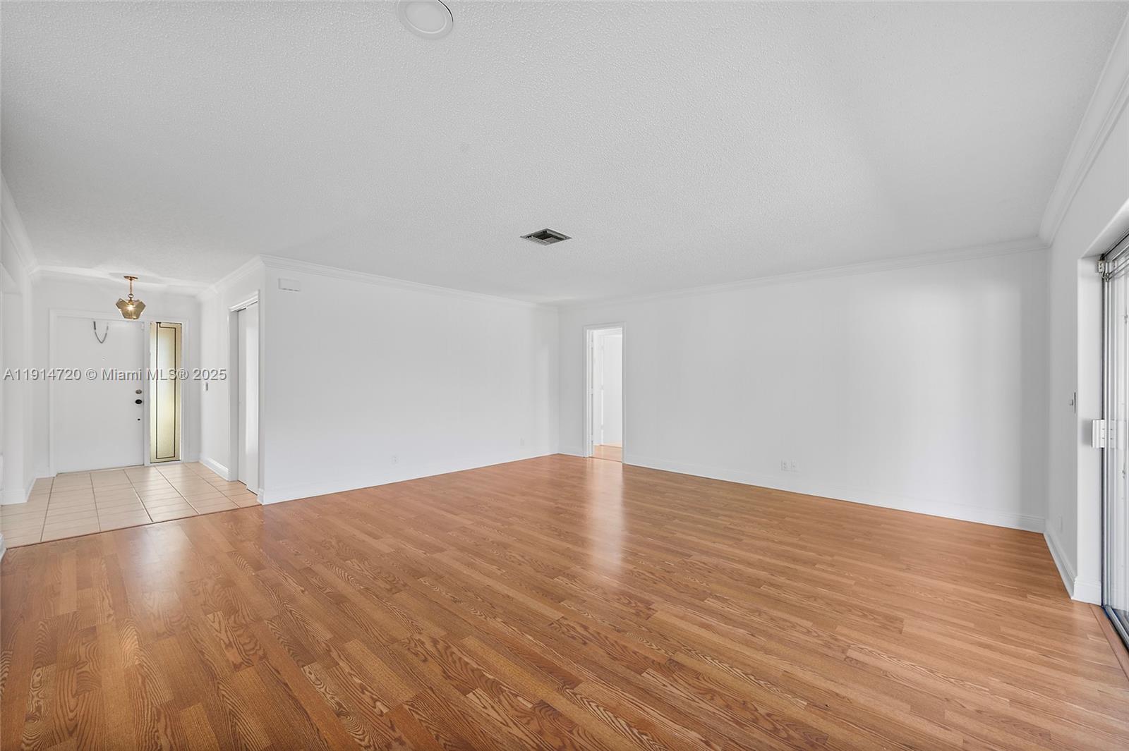 ROYAL PALM SOUTH SEC 1 - Residential