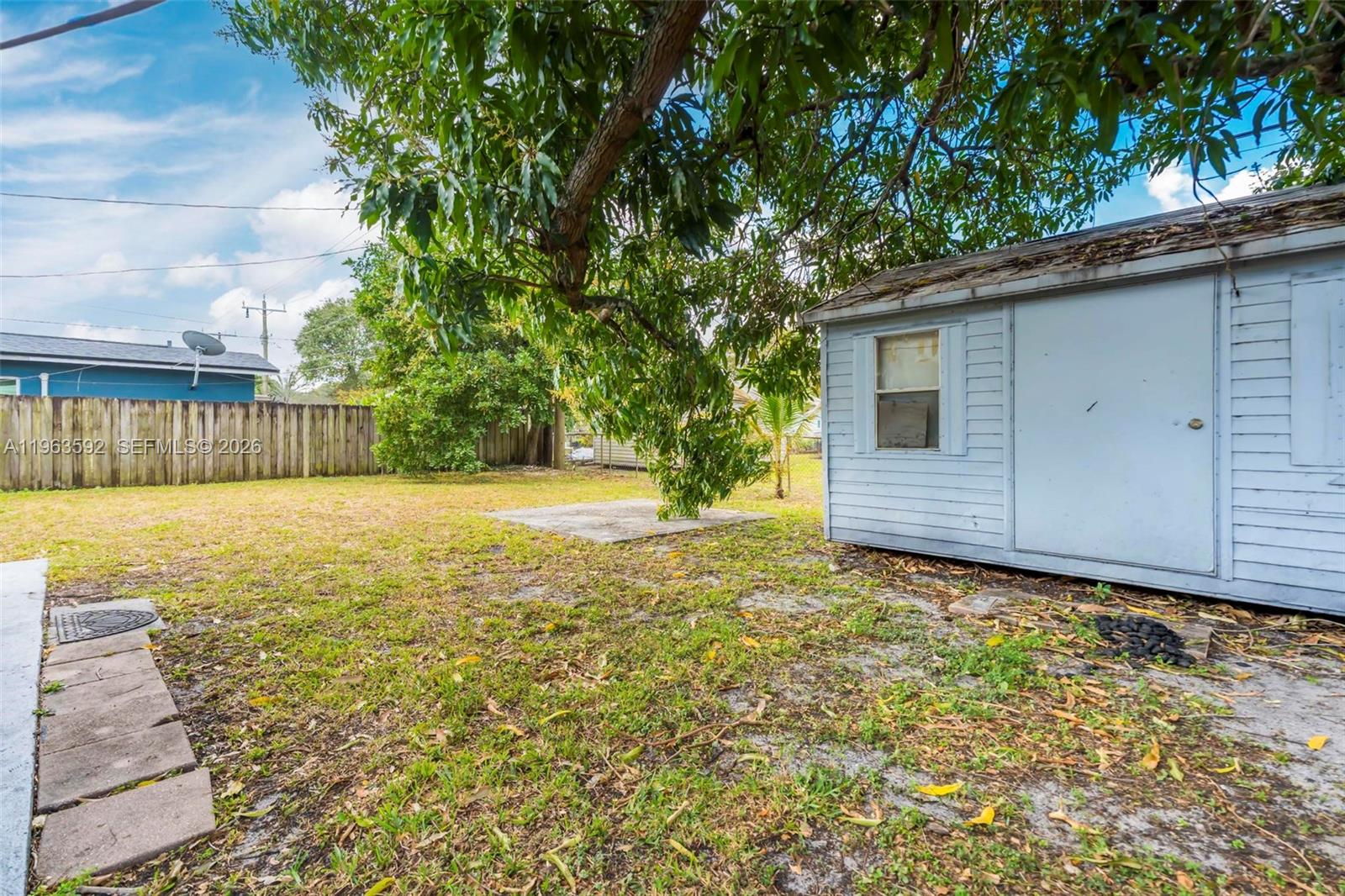 LINWOOD GARDENS NO 1 - Residential