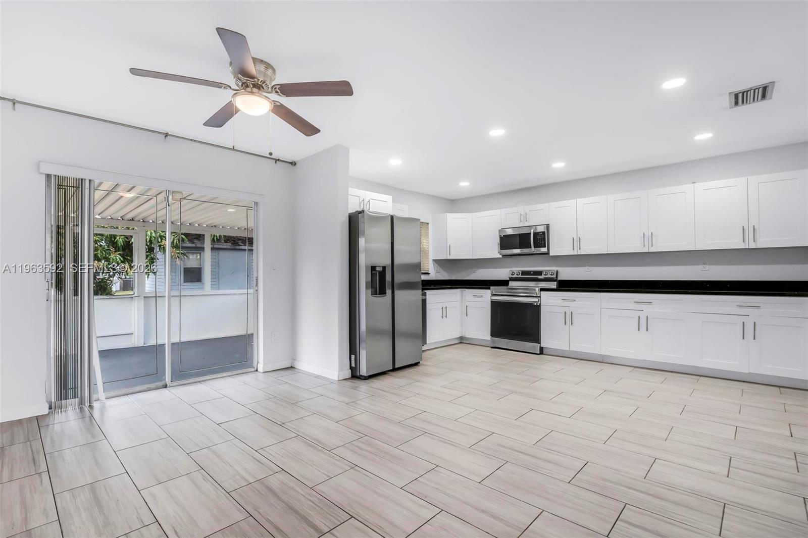 LINWOOD GARDENS NO 1 - Residential