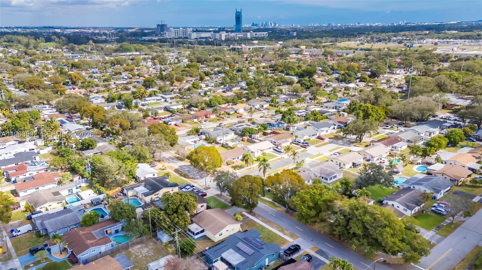 LINWOOD GARDENS NO 1 - Residential