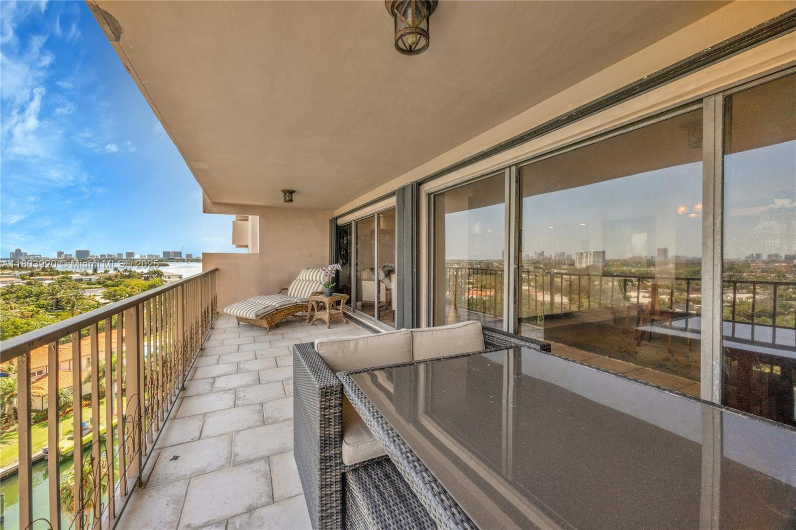 CRICKET CLUB CONDO - Residential