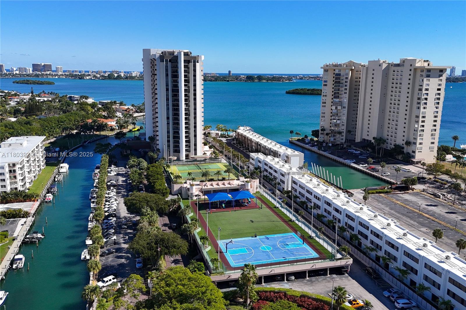 CRICKET CLUB CONDO - Residential