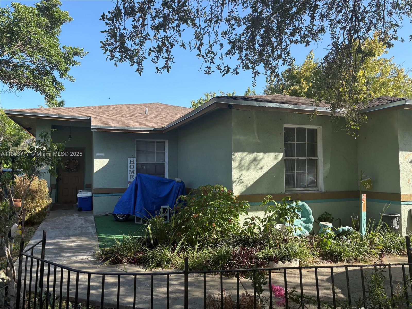Investor Special in Pompano Beach!
This 4 bed, 2 bath home is full of potential and just needs some cosmetic updates to shine. Major items are already taken care of — roof and A/C both replaced in 2023. Perfect for a cash buyer looking for a value-add opportunity in a growing area. Seller will need a 45-day post-occupancy. Don’t miss this chance to make it your next flip or rental!