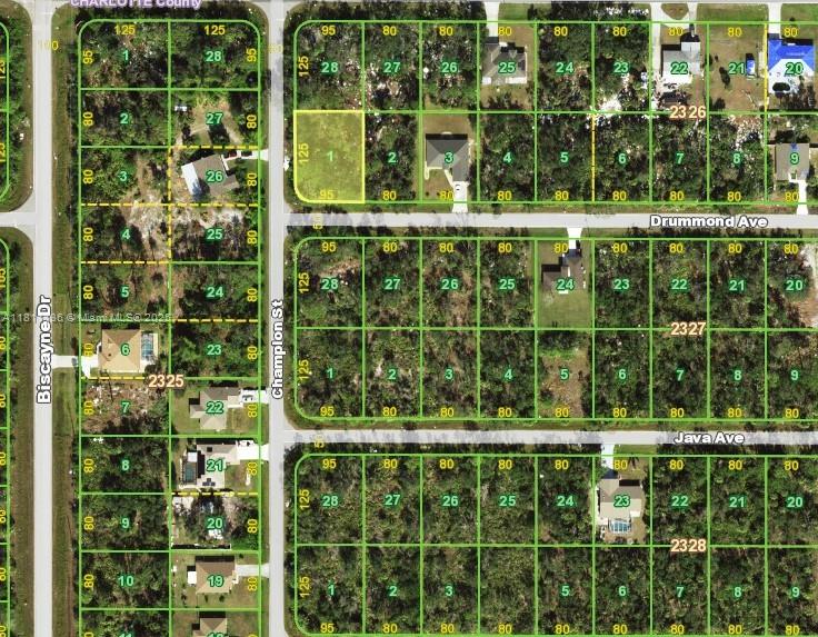 This is a generously sized corner lot with nearby electricity. The El Jobean boat ramp is nearby, providing access to the Myakka River, Charlotte Harbor, and the Gulf of Mexico for boating and fishing enthusiasts. There are no HOA/CDD fees. Come build a home to your specifications!
This location is between Wellen Park and Port Charlotte, where there are many retail shops, restaurants, and medical facilities. Come see this great neighborhood!