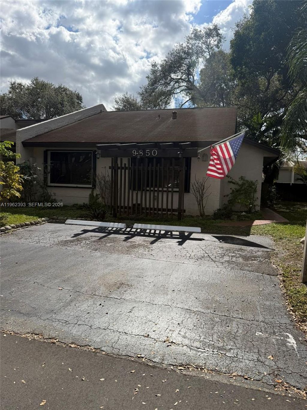 Photo of 9850 NW 15th Ct #9850, Pembroke Pines, FL 33024 (MLS # A11962393)