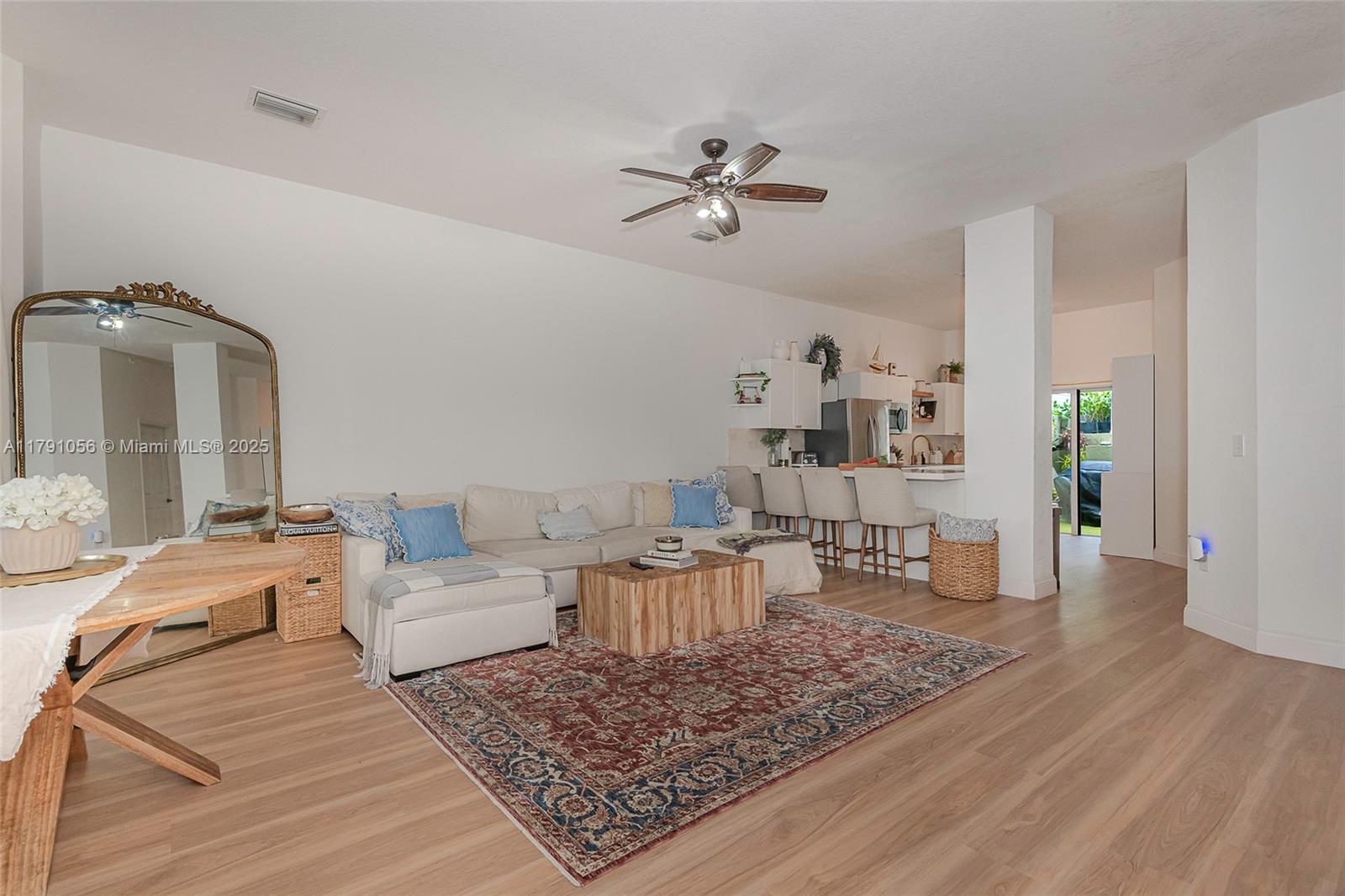 Property for Sale at 1966 Se 23rd Ter, Homestead, Miami-Dade County, Florida - Bedrooms: 2 
Bathrooms: 3  - $329,000