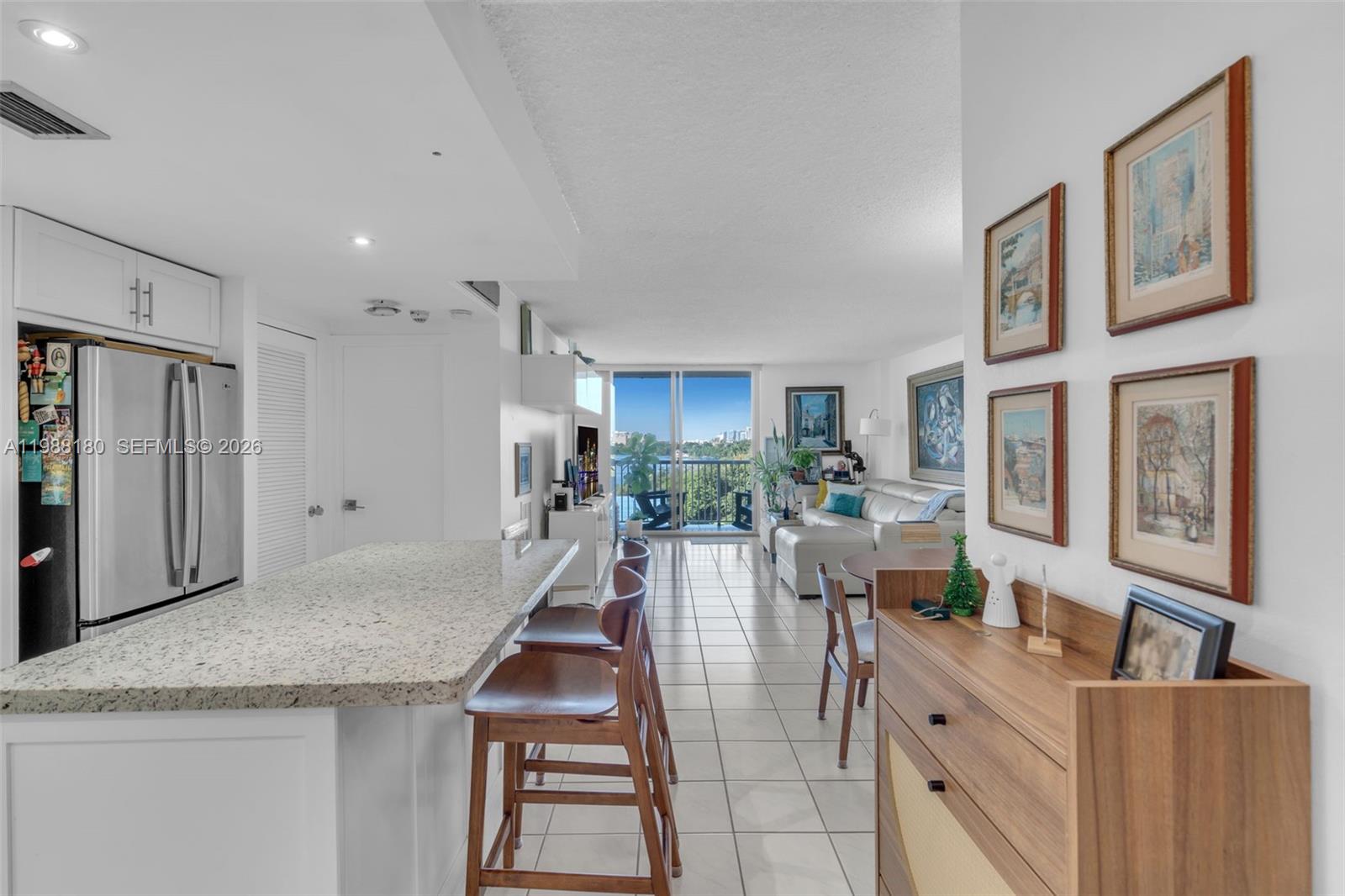 BRICKELL BISCAYNE CONDO - Residential Lease