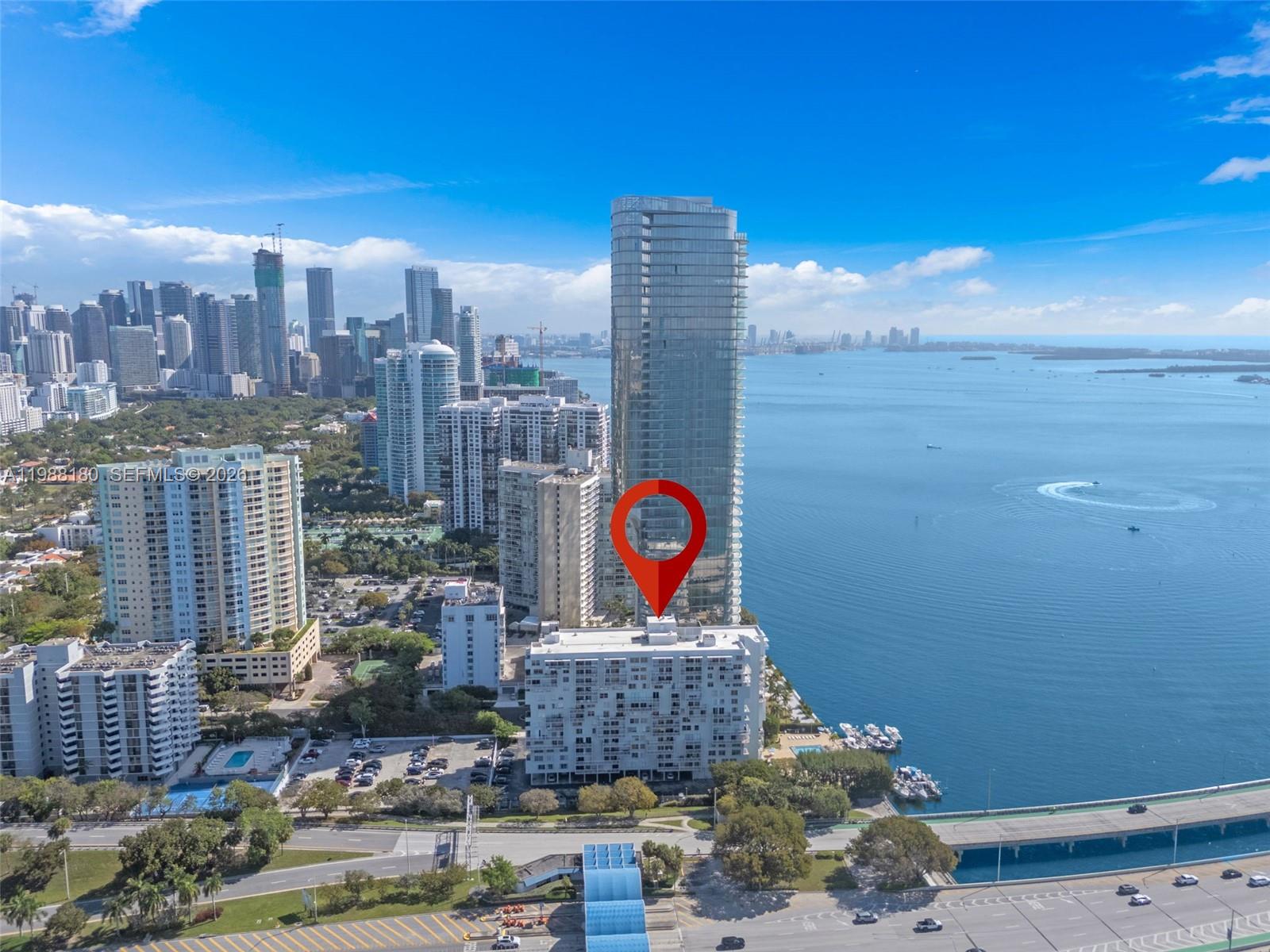BRICKELL BISCAYNE CONDO - Residential Lease