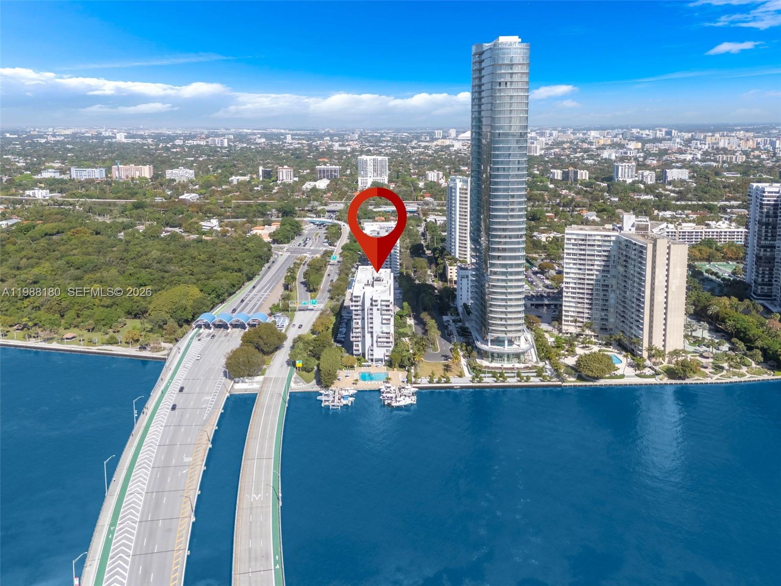 BRICKELL BISCAYNE CONDO - Residential Lease