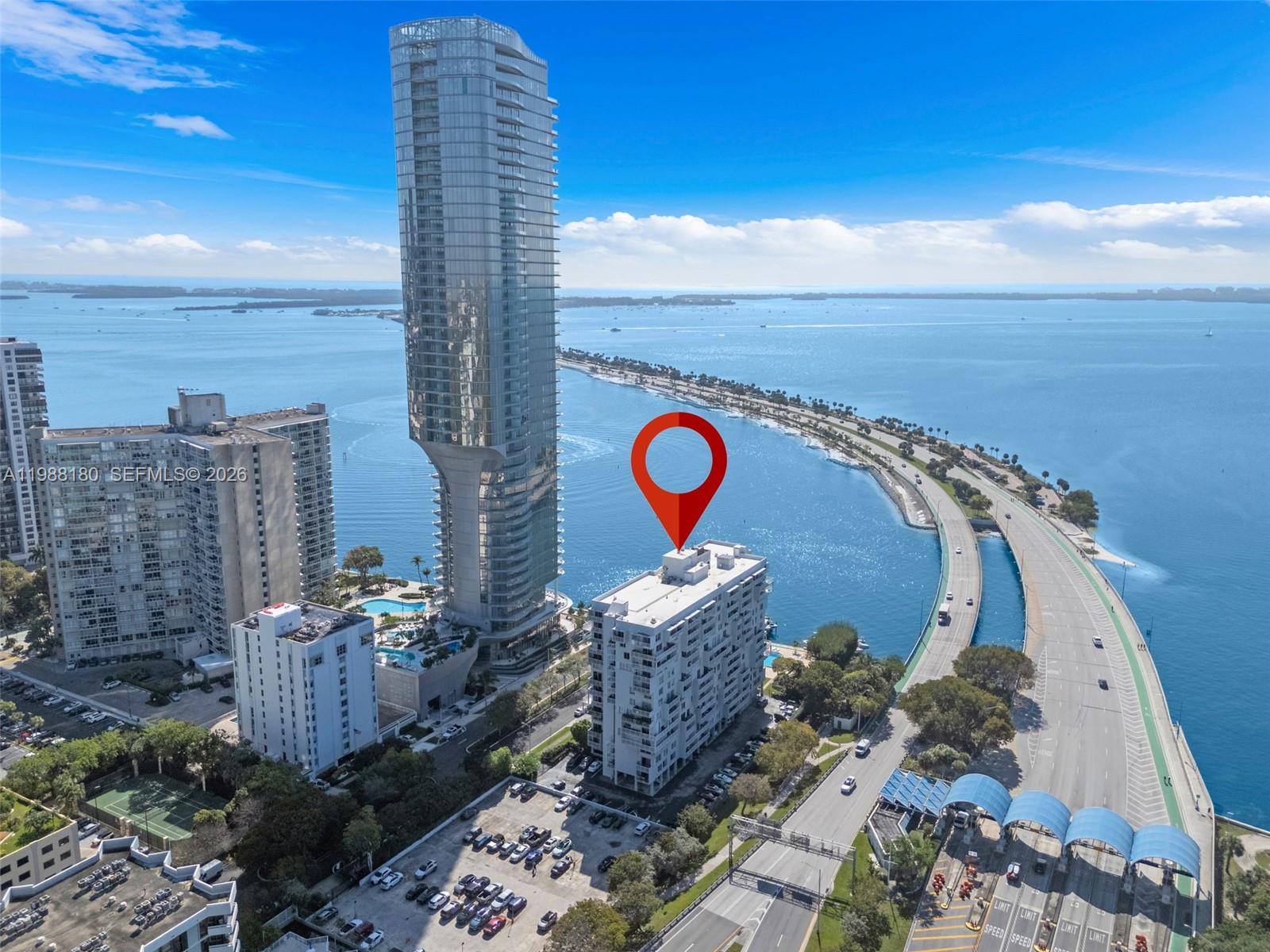BRICKELL BISCAYNE CONDO - Residential Lease