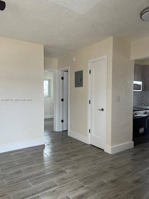 TROJAN PARK AMD PL - Residential Lease