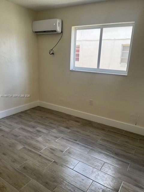 TROJAN PARK AMD PL - Residential Lease