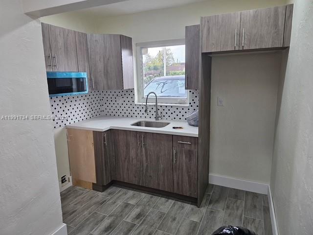 TROJAN PARK AMD PL - Residential Lease