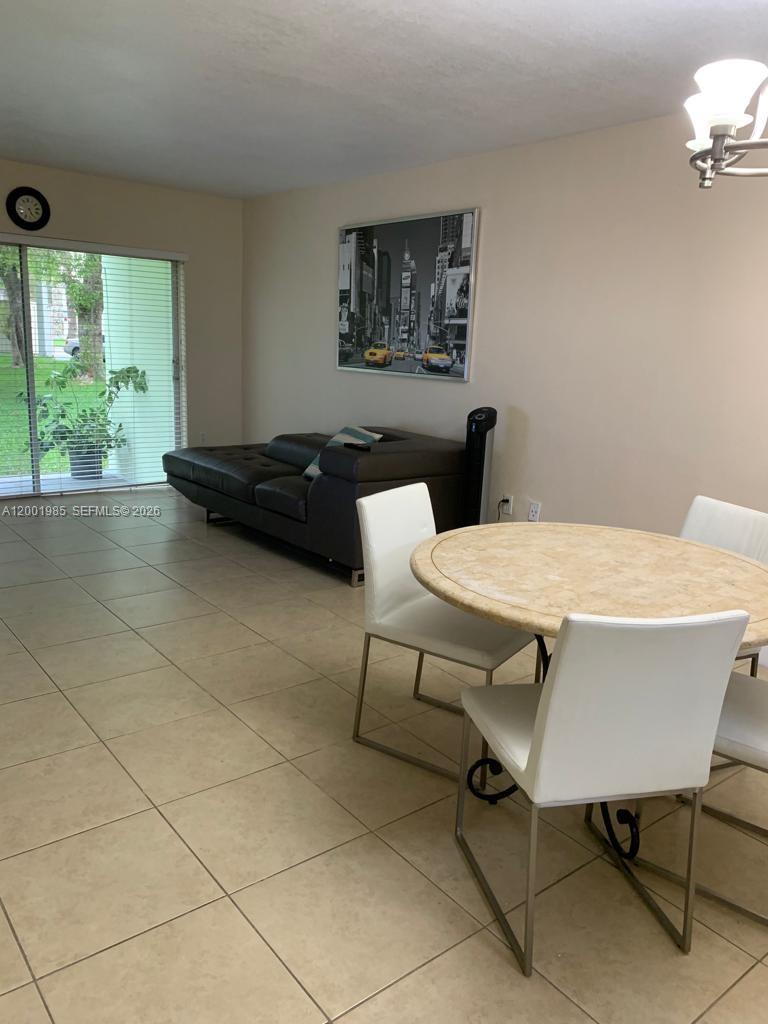 VILLAGE AT DADELAND CONDO - Residential