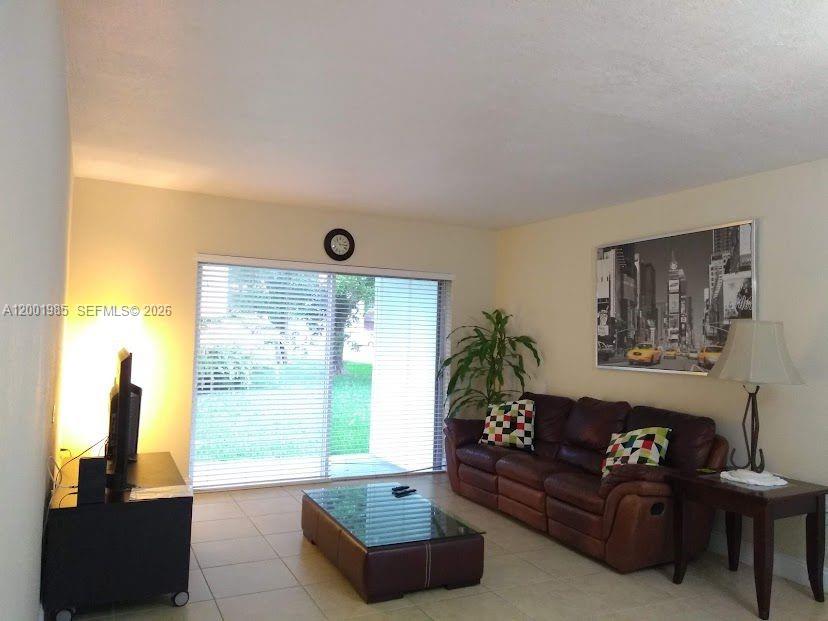VILLAGE AT DADELAND CONDO - Residential