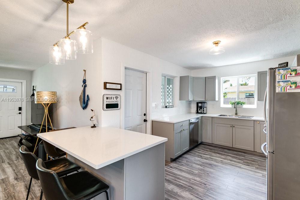 ROYAL PALM VISTA - Residential