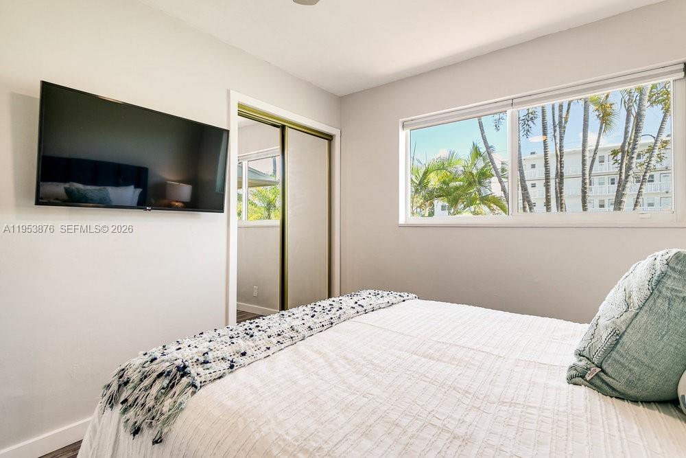 ROYAL PALM VISTA - Residential