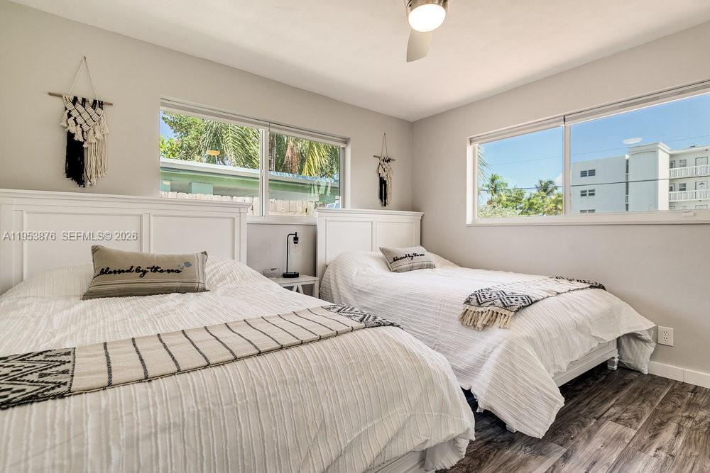 ROYAL PALM VISTA - Residential