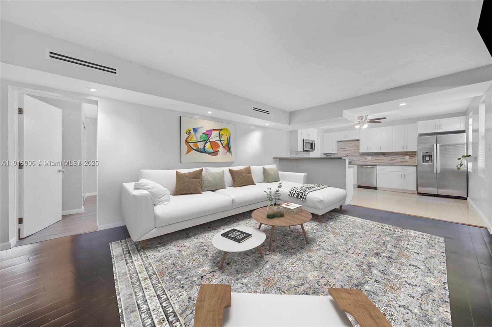 BISCAYNE PARK ESTATES - Residential