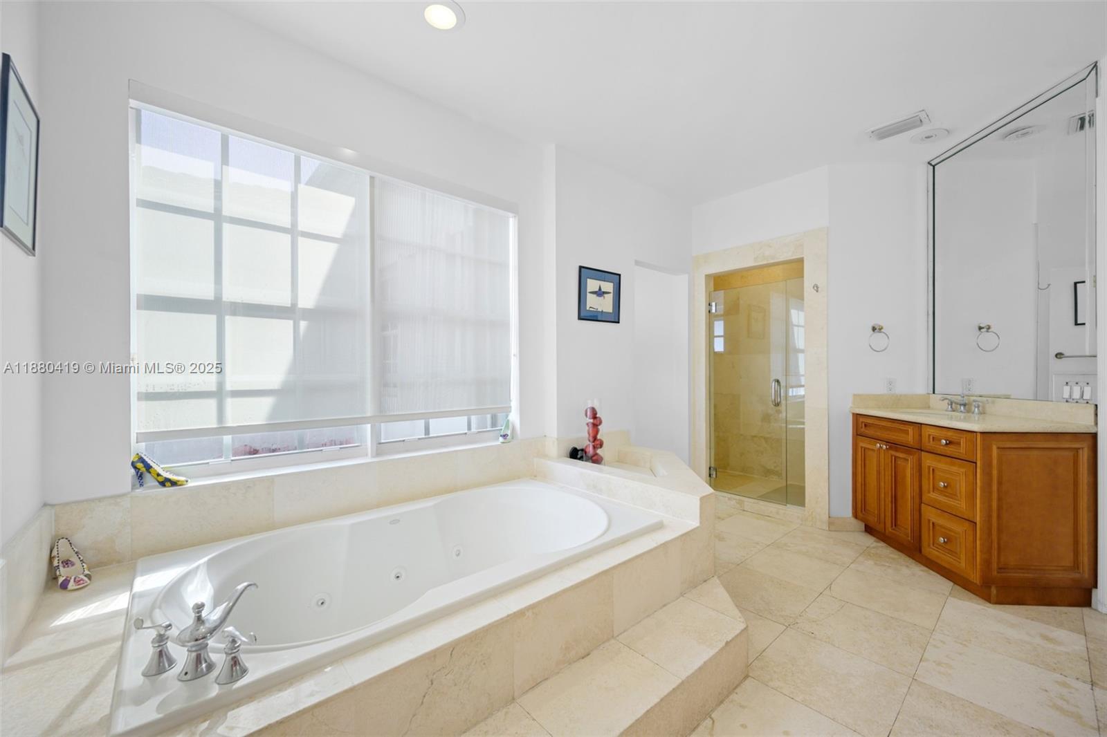 GOLDEN GATE ESTATES & MAR - Residential Lease