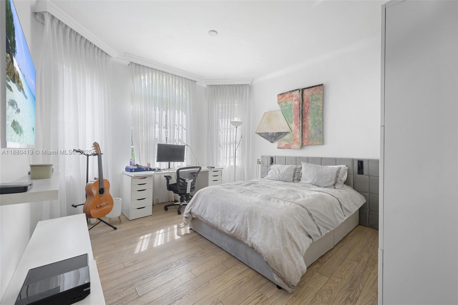 GOLDEN GATE ESTATES & MAR - Residential Lease