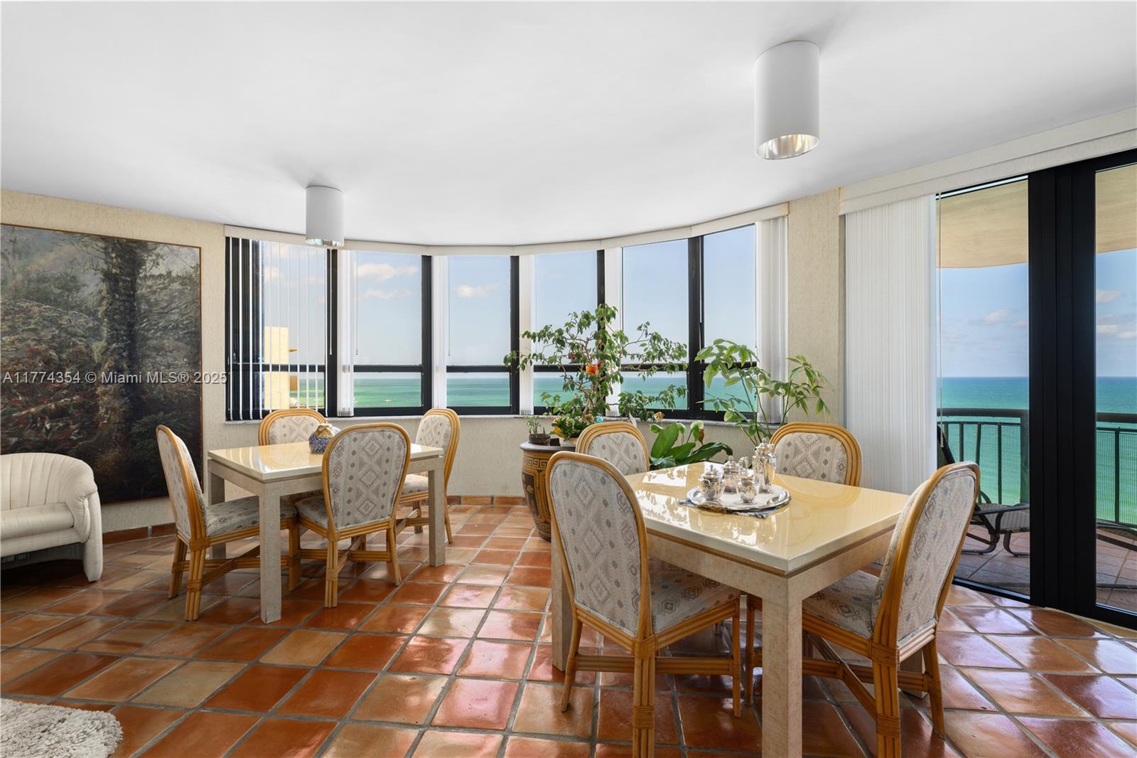 THE TIFFANY OF BAL HARBOU - Residential