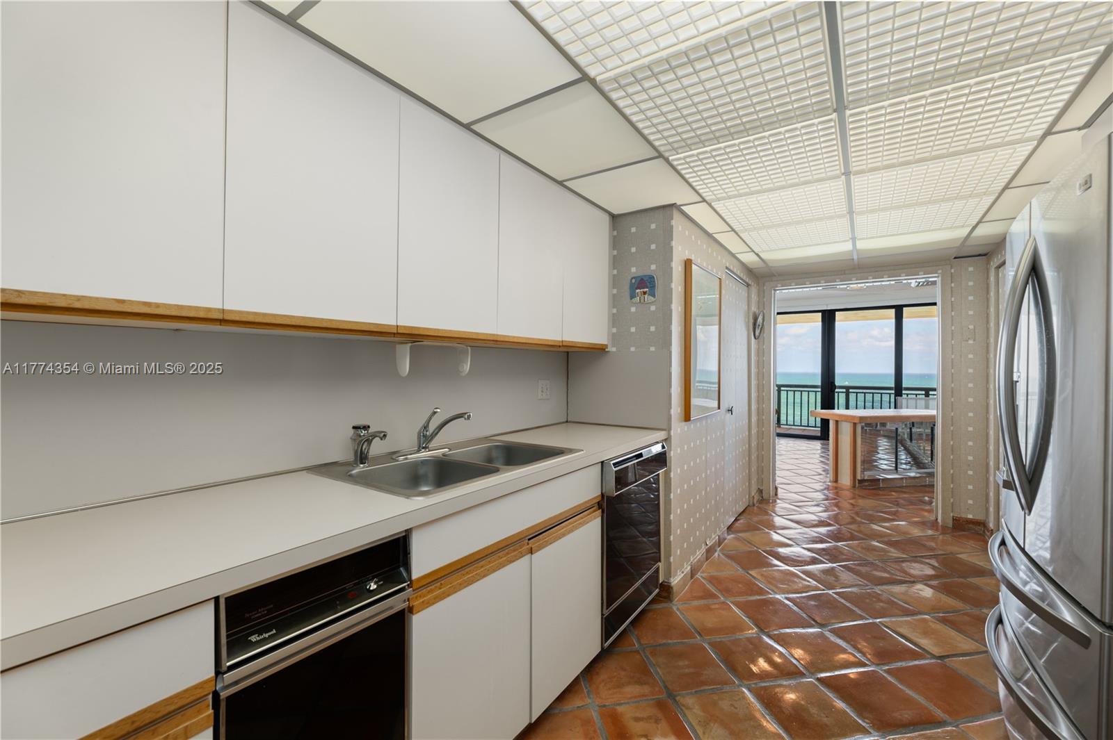 THE TIFFANY OF BAL HARBOU - Residential