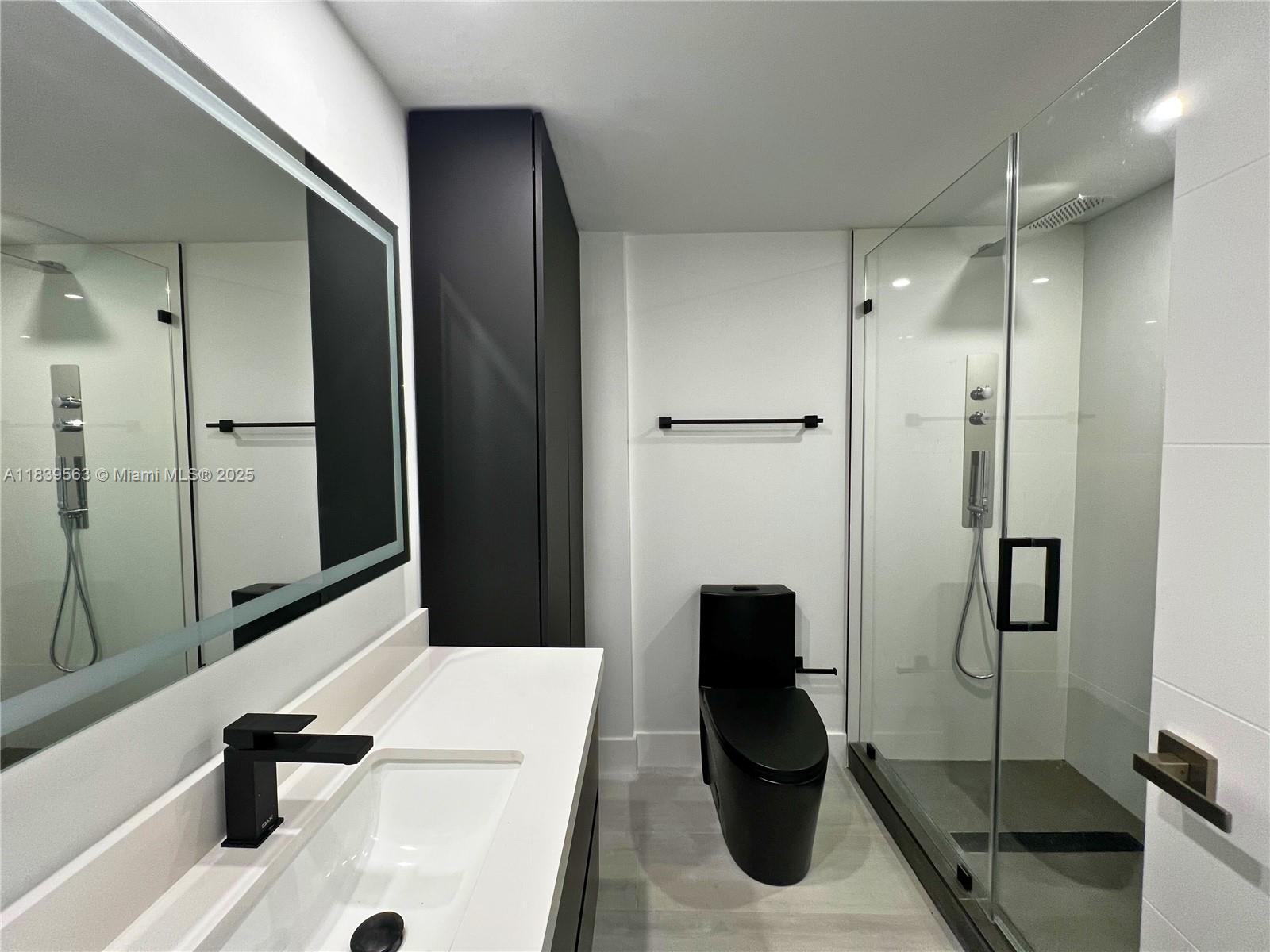 COURVOISIER COURTS CONDO - Residential Lease