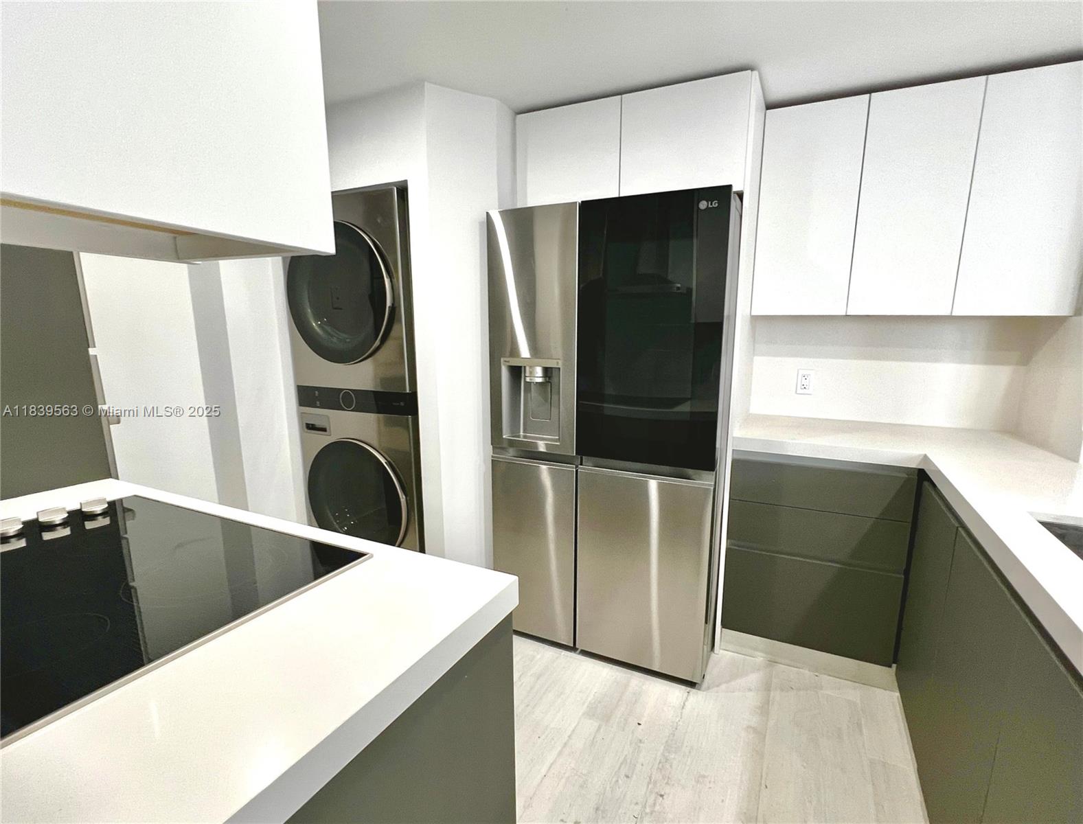 COURVOISIER COURTS CONDO - Residential Lease