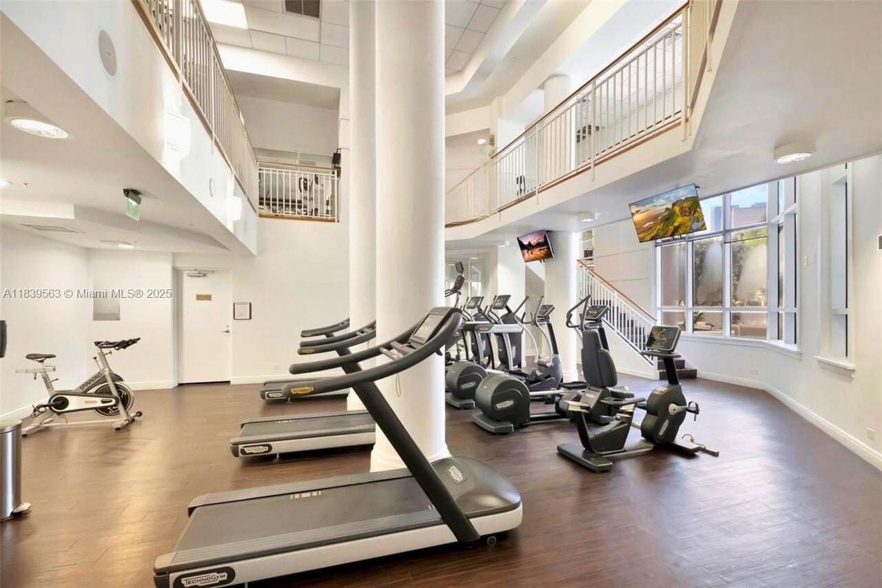 COURVOISIER COURTS CONDO - Residential Lease