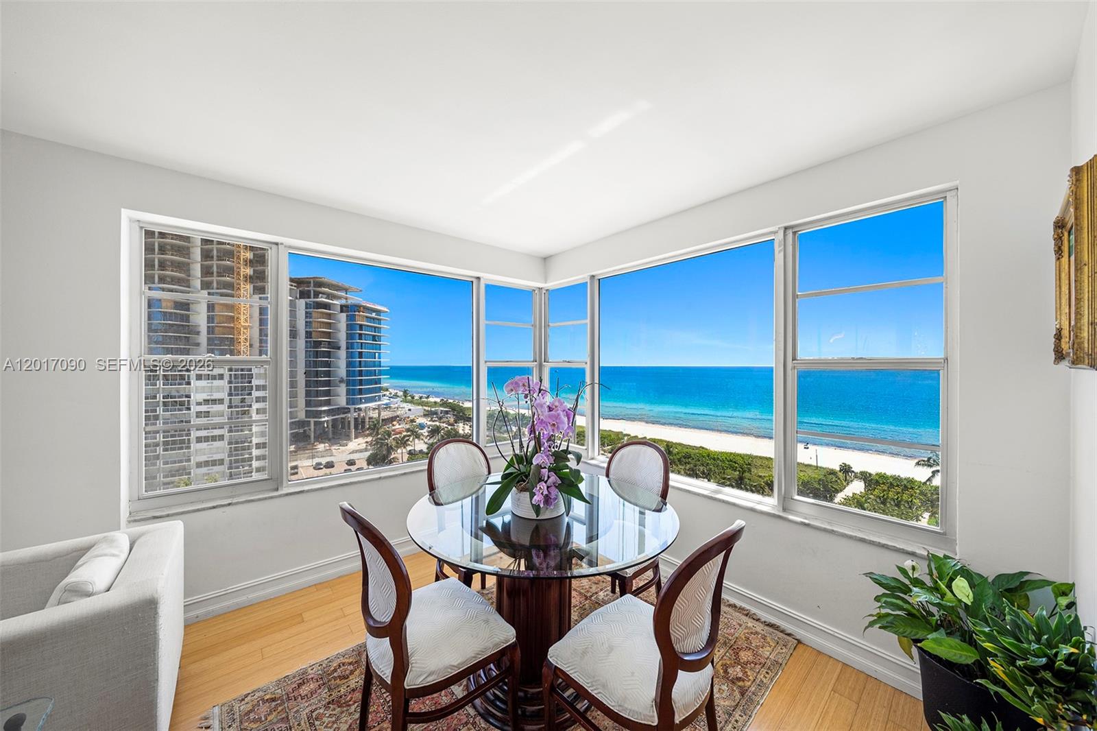 IMPERIAL HOUSE CONDO - Residential