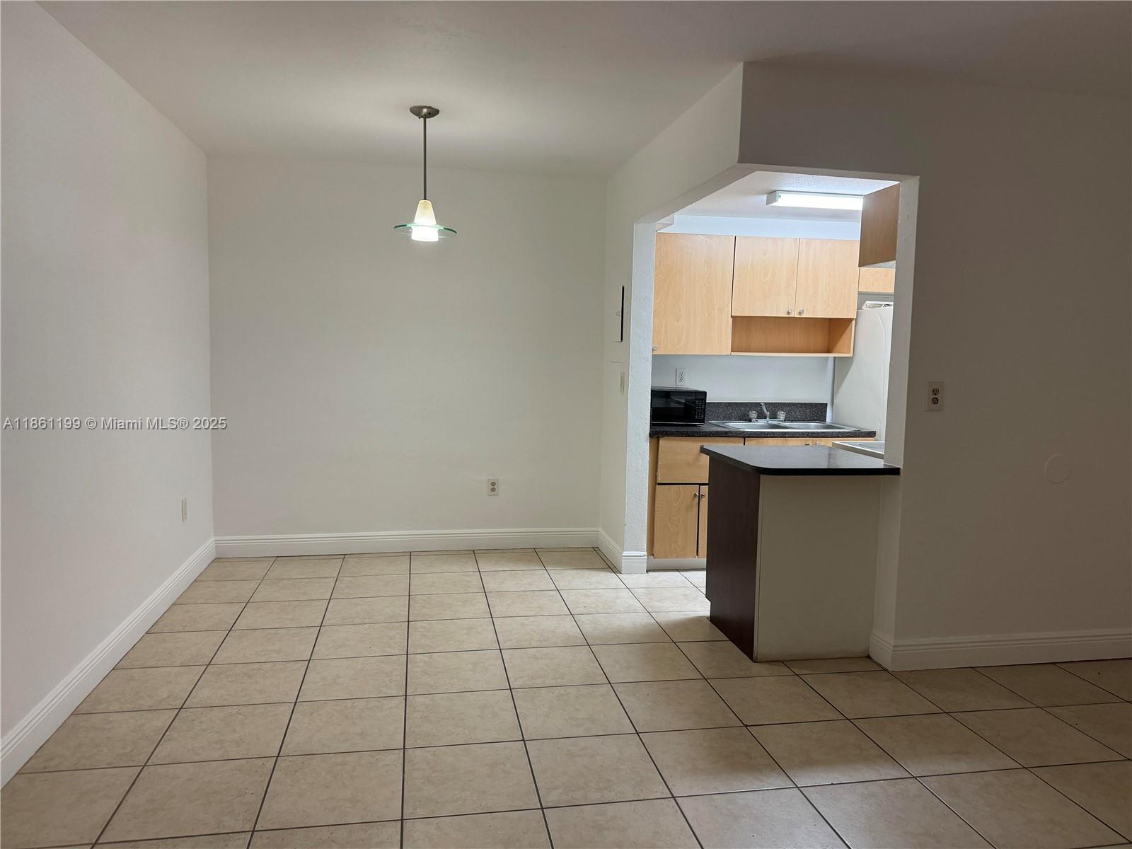 THE PALMS 51 CONDO - Residential