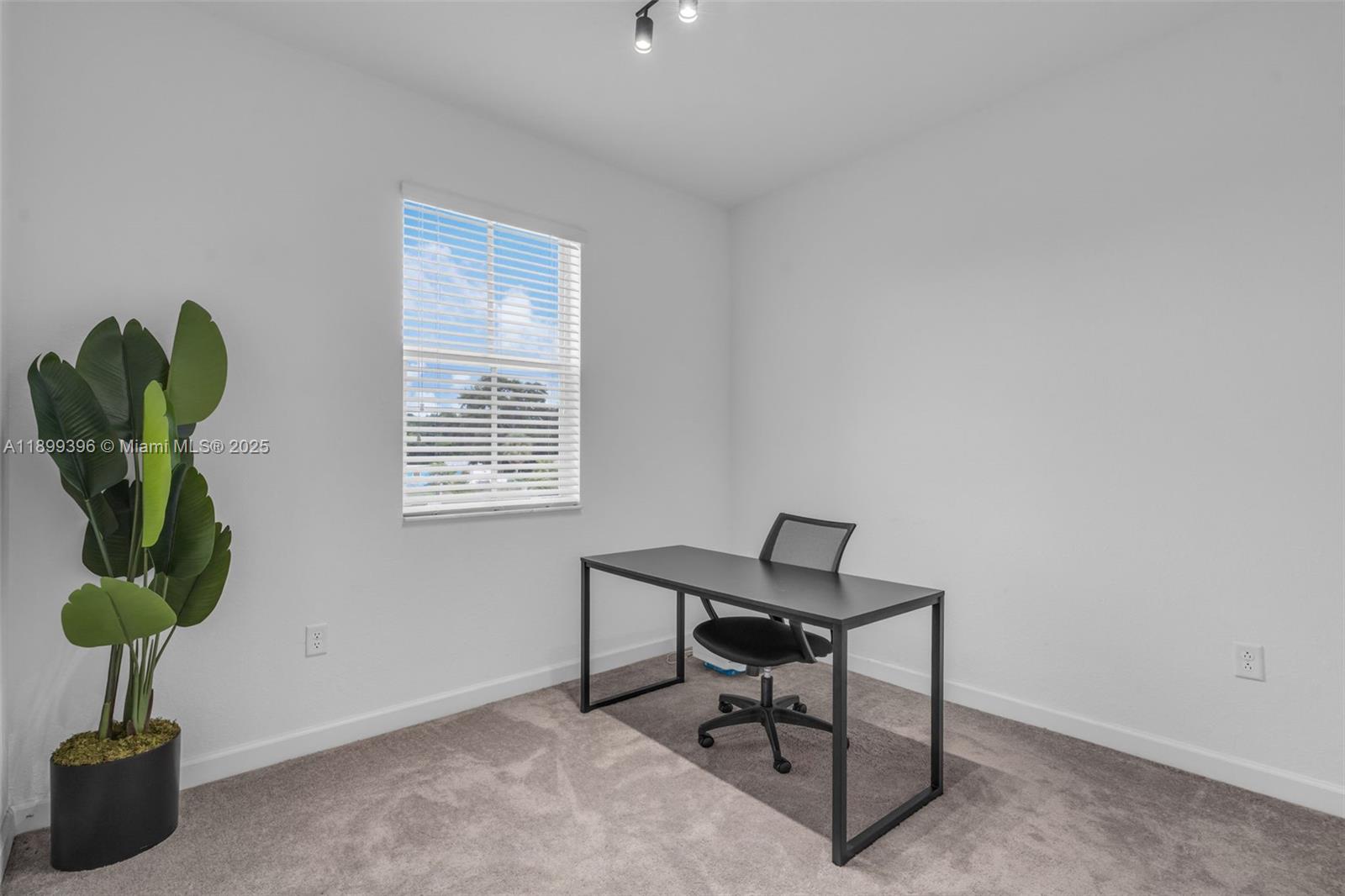 GOLF ESTS 1ST ADDN - Residential