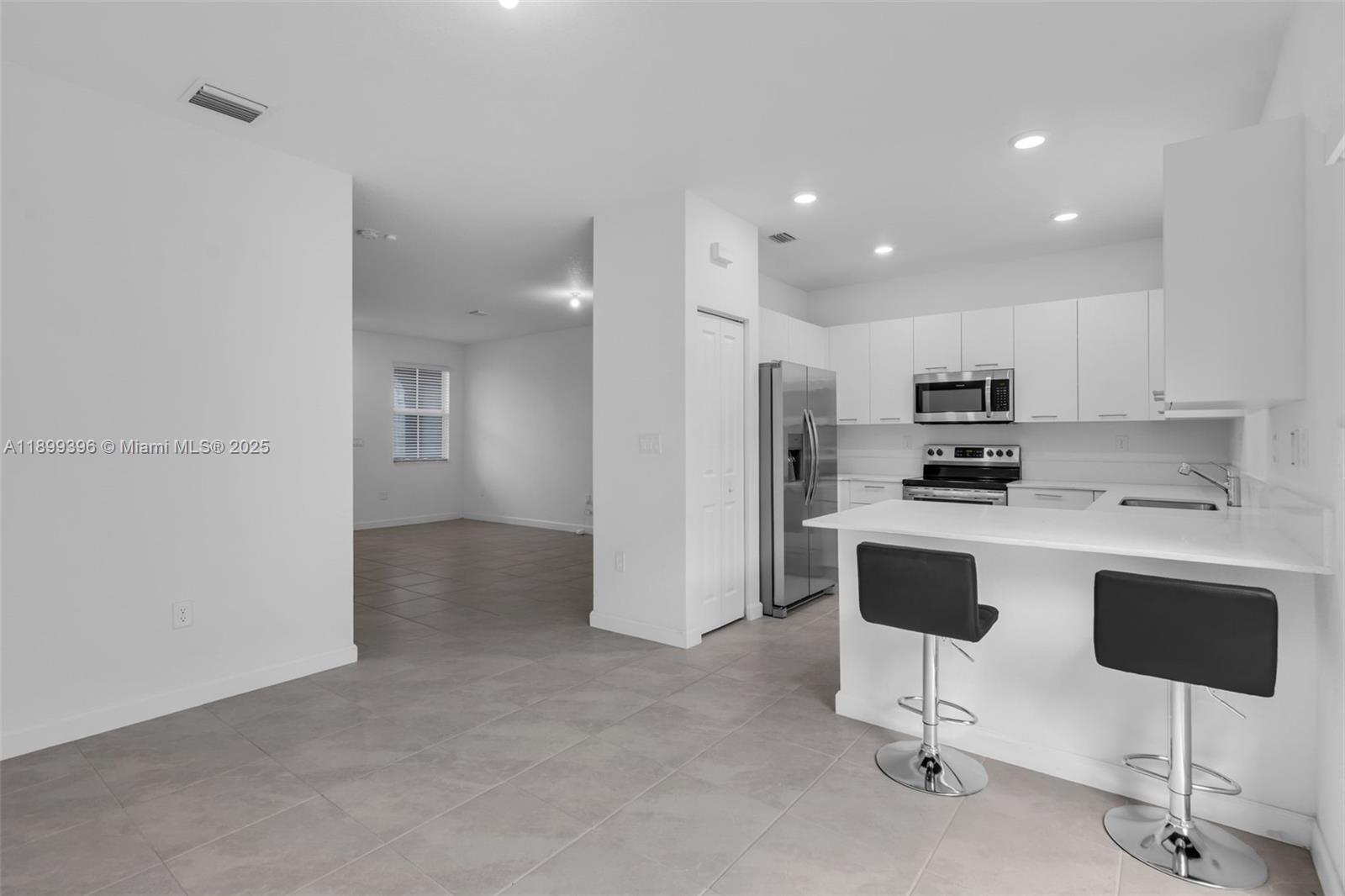 GOLF ESTS 1ST ADDN - Residential