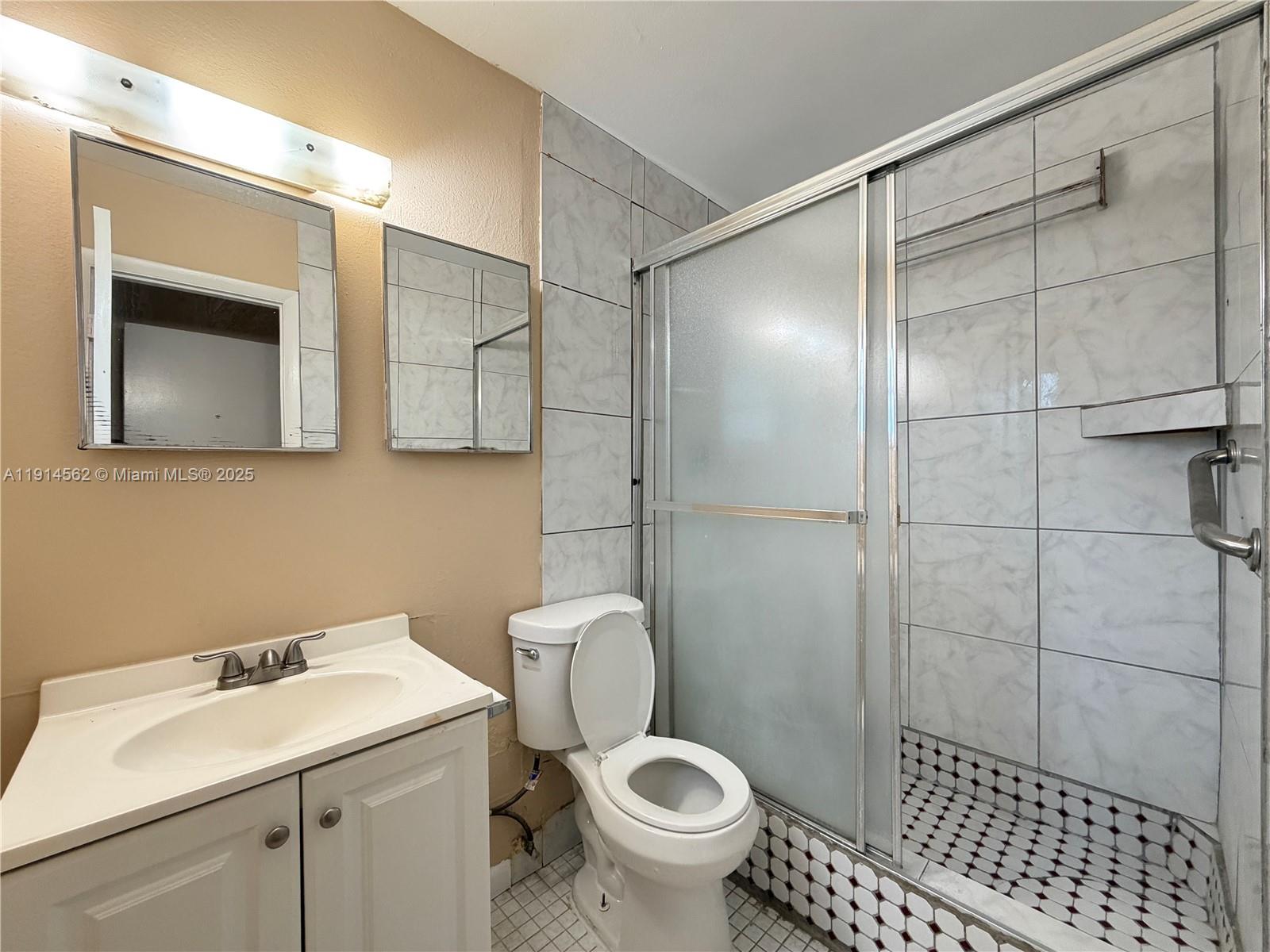 LAUDERDALE NORTH PARK SEC - Residential Lease