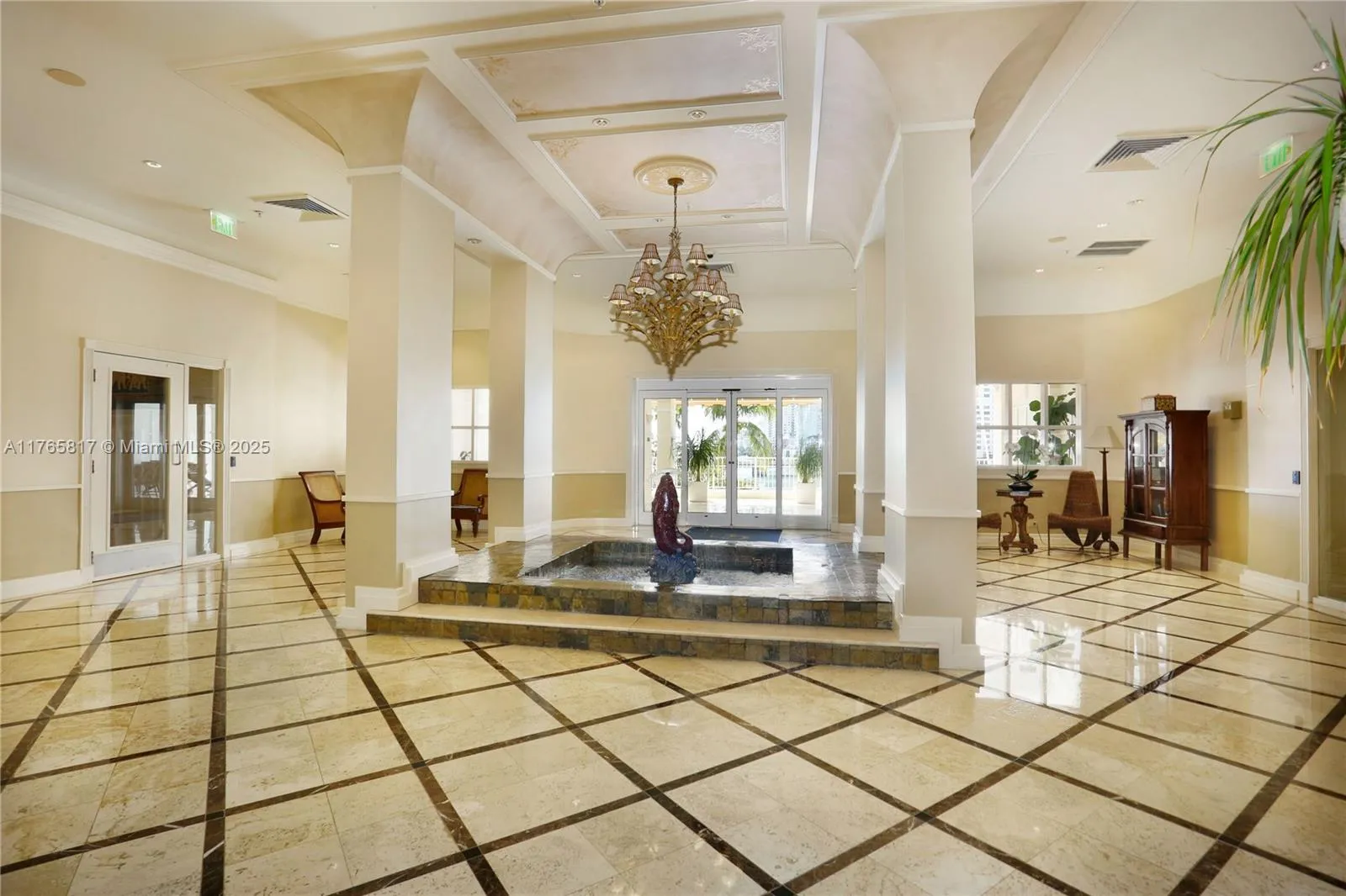 Miami, Florida 33131, United States, 3 Bedrooms Bedrooms, ,3 BathroomsBathrooms,Residential,Active,91035