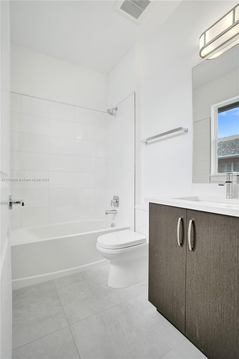 ATLANTIC GROVE PLAT NO 2 - Residential