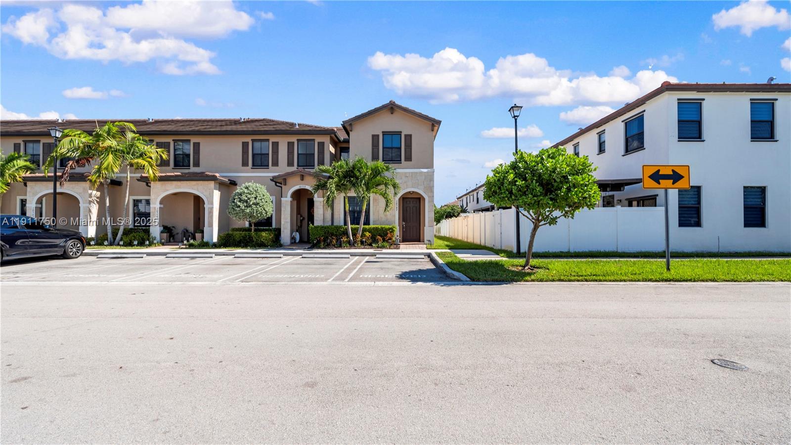 AQUABELLA SECTION TWO - Residential