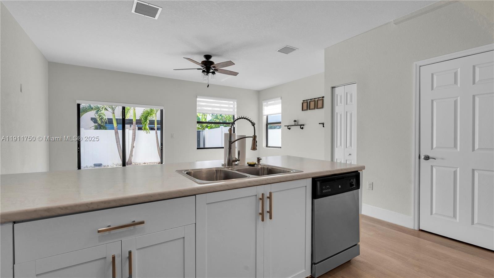 AQUABELLA SECTION TWO - Residential