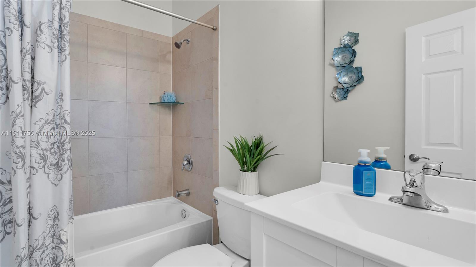 AQUABELLA SECTION TWO - Residential